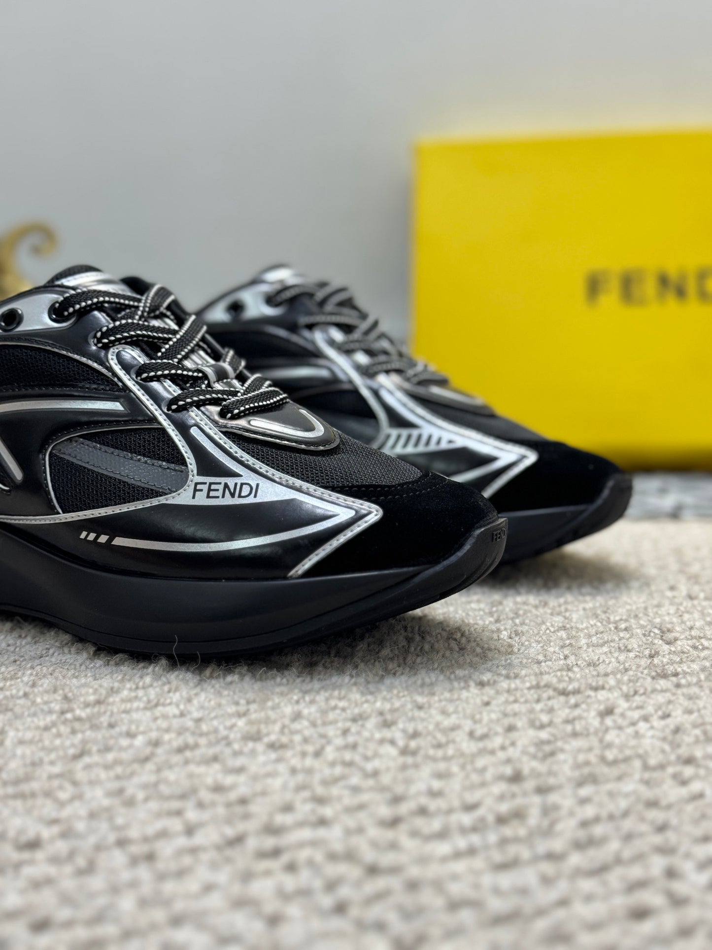 Baskets FENDI